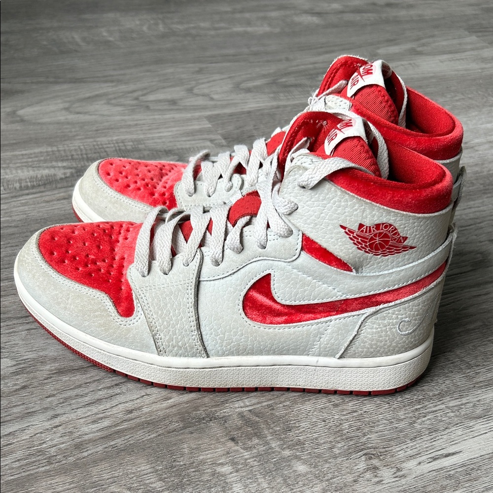 Air Jordan 1 High Zoom Comfort 2 Valentines Day women’s Sneakers size 7.5